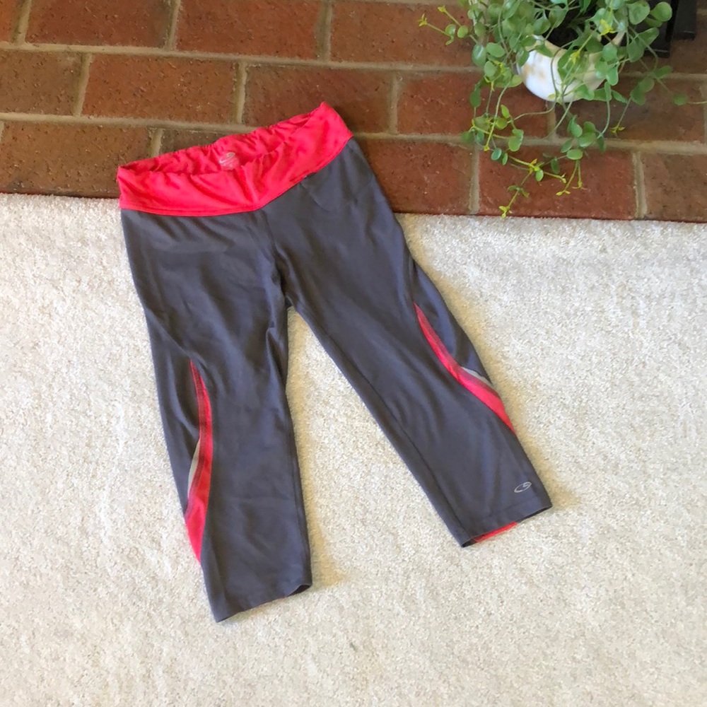Champion Gear 3/4 athletic leggings